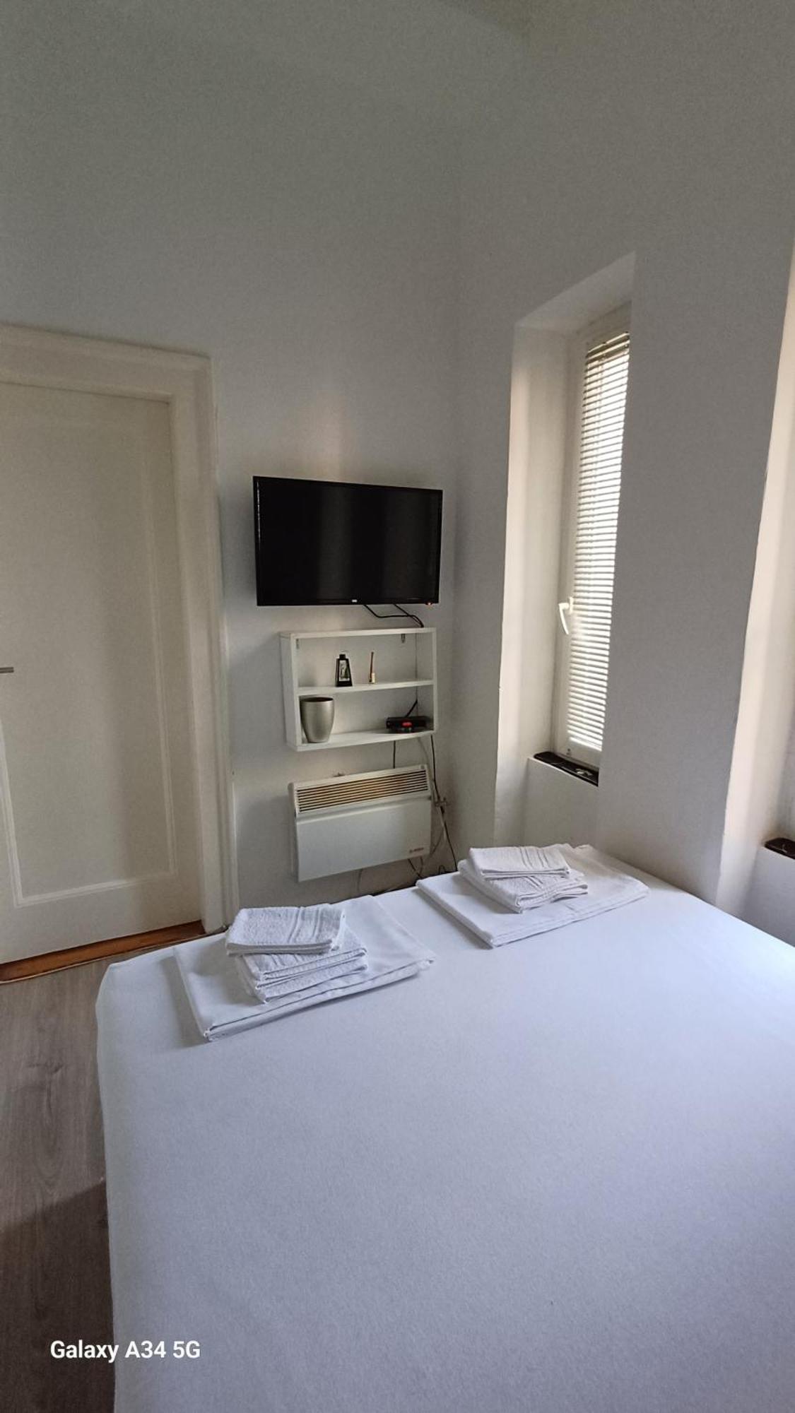 Apartamento Square 29 Belgrado Exterior foto